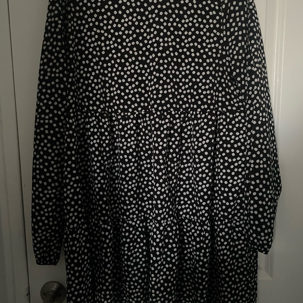 SHEIN Black Dress with White Floral Pattern